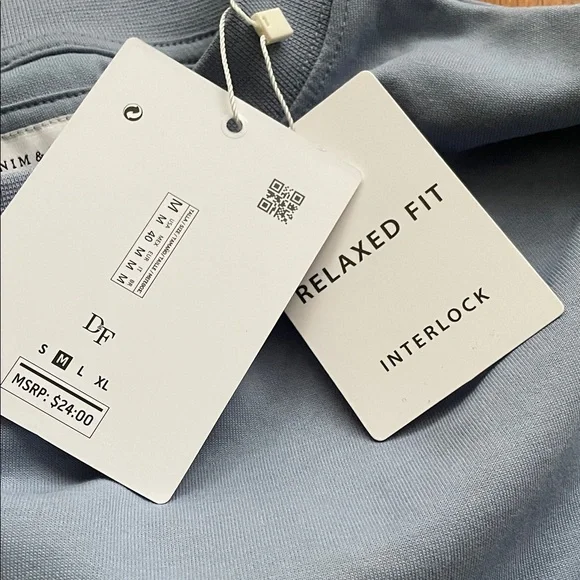 Denim & Flower Light Blue Crewneck Sweatshirt Short Sleeve - Picture 9 of 10